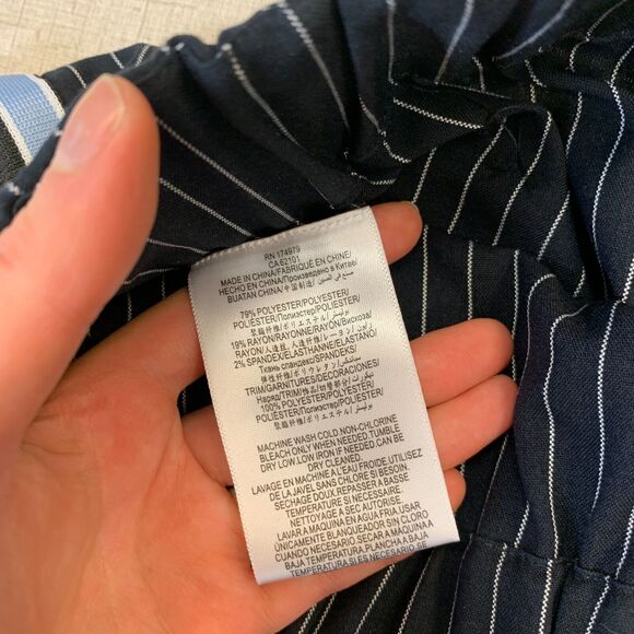 BCBGMaxazria Drawstring Jogger Pants Women L Large Navy PinStripe Tuxedo Pull On - Picture 7 of 14